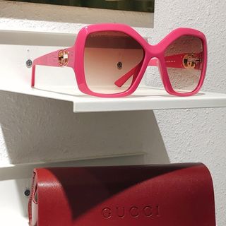 Gucci 粉色太陽眼鏡64235514874625110