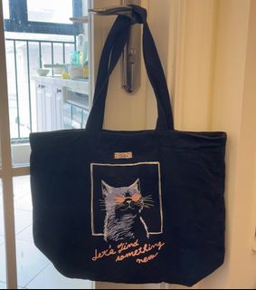 正版HIKOSEN CARA貓卡拉貓 黑色貓咪印花帆布手提袋64238203822082110