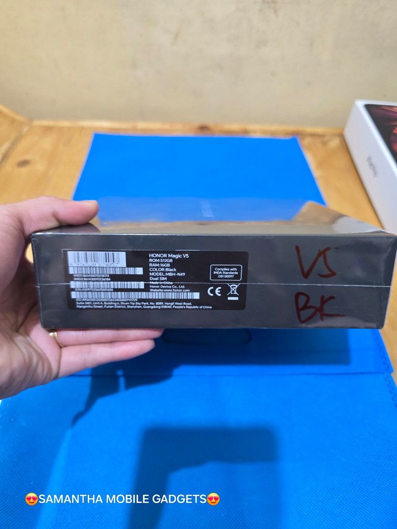 Honor Magic V5 16gb 512gb Openline Global Variant (Category: Android Others) located in Manila. Submitted by lenweltong05295 (Listing ID 1399611344, Image 3). Description: Honor Magic V5 16gb 512gb Openline Global Variant Brandnew Sealee with Warranty Onhand Stock.