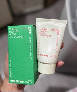 Innisfree 櫻花亮采果凍霜 50毫升64242313072897110