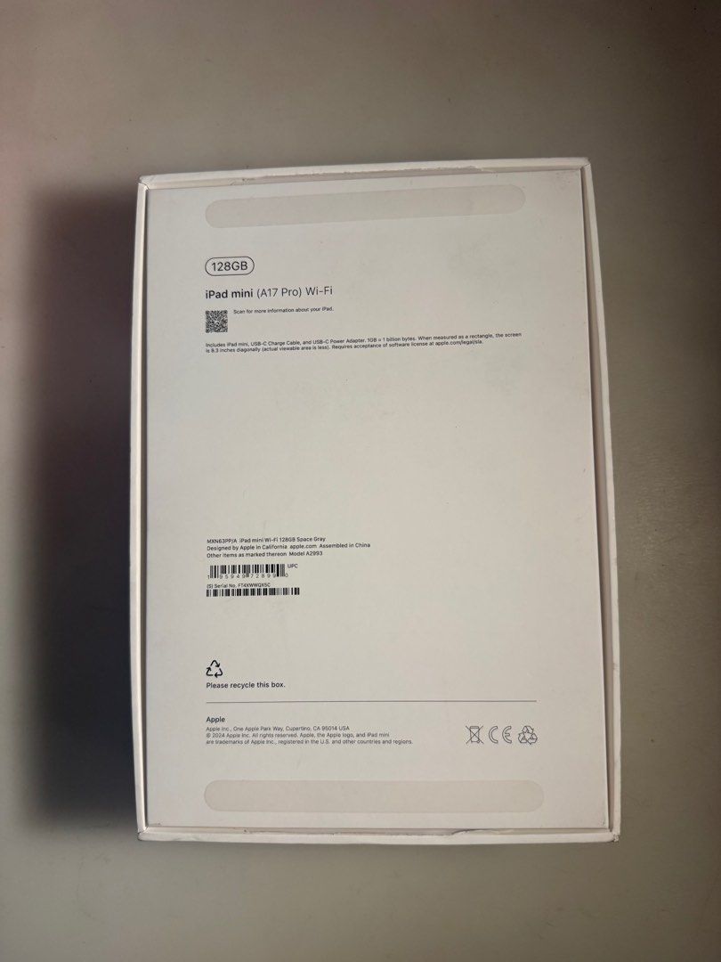 iPad Mini A17 (128GB, Space Gray) (Category: iPad) located in Pasig City. Submitted by marudemecaraig (Listing ID 1399453135, Image 3). Description: For Sale: iPad Mini A17 (128GB, Space Gray) Bought last May 2025. Barely used and still looks brand new. Mostly used for reading only. - 128GB storage - Battery health 100% (only 8 cycle counts) - Warranty until May 2026 - No issues, dents or scratches - Battery in excellent condition Inclusions: • B