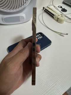（分類：）位於 。 由 hekej 提交（商品編號 1399526365，圖片 1）。簡介： 。