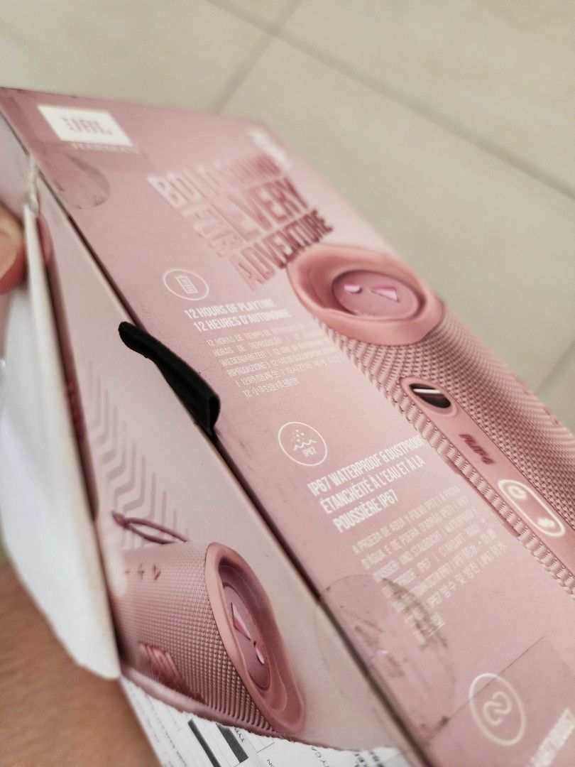 JBL Flip 6 Bluetooth Speaker (Category: Soundbars, Speakers & Amplifiers) located in Manila. Submitted by kmac1047 (Listing ID 1399480979, Image 2). Description: - Brand new, sealed JBL Flip 6 Bluetooth speaker - Stylish pink color - Features the iconic JBL logo - Bluetooth 5.1 for a stable connection - Up to 12 hours of playtime - Designed for adventure - Delivers bold, high-quality sound original SRP P7,499.