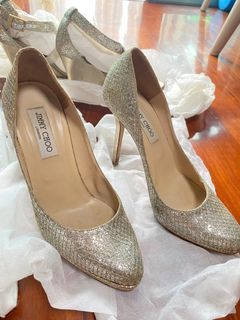 Jimmy Choo, Sergio Rossi, Christian Louboutin64237343268354110