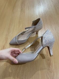 蕾絲日系米色高跟鞋（超舒適）64234667622914110