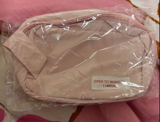 Laneige 化妝袋（小）64239926176257110