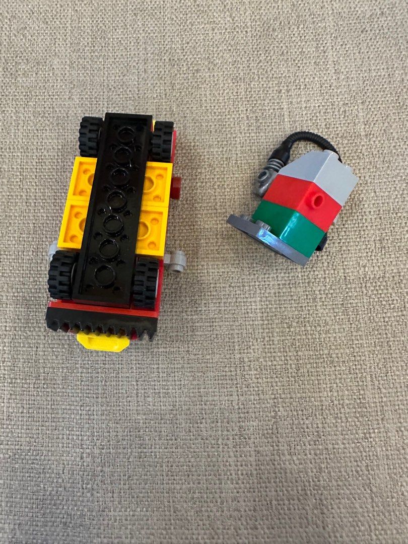Lego 40277 open (Category: Lego & Building Sets) located in Quezon City. Submitted by lessp (Listing ID 1399452250, Image 3). Description: .
