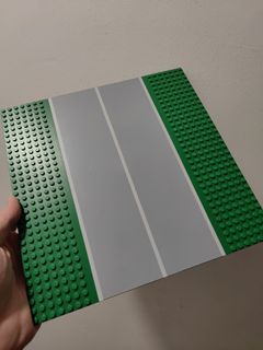 (Category: ) located in . Submitted by thelego_guy (Listing ID 1399605602, Image 1). Description: .