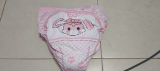 (Category: ) located in . Submitted by annebell1 (Listing ID 1399595834, Image 1). Description: .