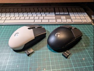 Logitech G304 Wireless Mouse Two Pieces64241109765251110