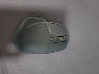 Logitech MX Master Wireless Mouse64240257864834110