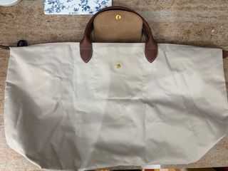 （分類：）位於 。 由 yolooo22 提交（商品編號 1399603592，圖片 1）。簡介： 。