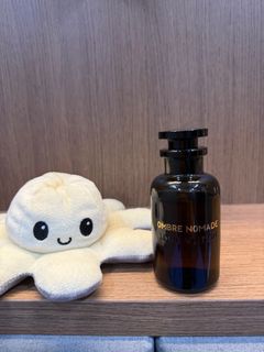 (Category: ) located in . Submitted by Fragrance.Buzz (Listing ID 1399614276, Image 1). Description: .