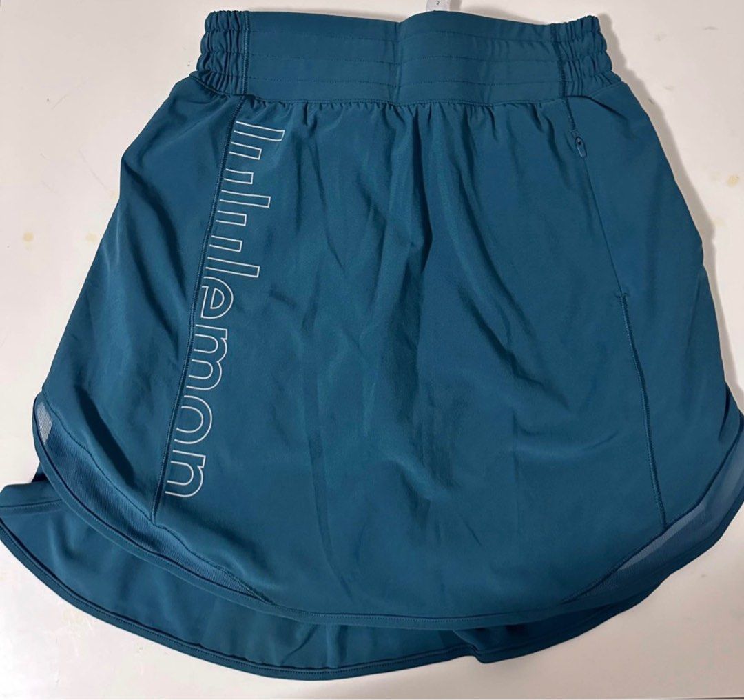 Lululemon Hotty Hot Skirts (Category: Activewear) located in Quezon City. Submitted by flourency (Listing ID 1399551556, Image 3). Description: Lululemon Hotty Hot Skirts* Long Size: 2 Colours: Green Jasper/ Silver Reflective and White Firm. Loc: Rockwell / Katip. .