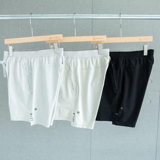 lululemon License to Train系列壓膠短褲 SHORTS PANTS64239924476929110