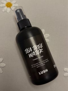 Lush Tea Tree Water Toner 250g 茶樹爽膚水64238577440001110