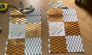 Lv Dior New Clean Paper Bag Christmas New Year Special Edition $60/2 pieces, $100/4 pieces64243048603265110