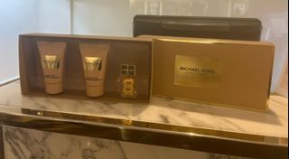 ‼️Authentic Product‼️Michael Kors Pour Femme Set64243208969089110