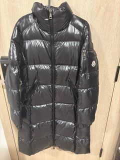 Moncler 閃亮羽絨外套64241807082882110