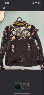 NEW Zara lace 刺繡花上衣連打底Embroidered Black Mesh Blouse64236320182786110