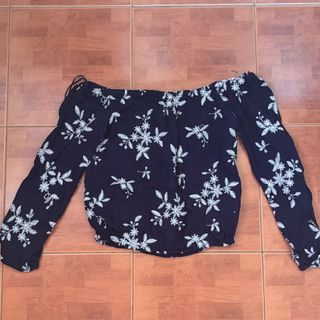 (Category: ) located in . Submitted by mscyaa.declutter (Listing ID 1399485728, Image 1). Description: .