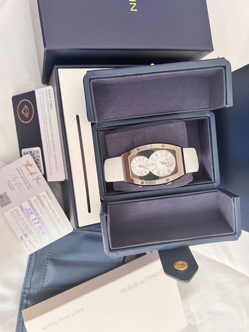 Philip Stein Signature Evoulution Diamond (Category: Luxury Watches) located in San Pablo. Submitted by LBRPoshDealsEtc (Listing ID 1399493072, Image 2). Description: 💯authentic Philip Stein Signature Evoution Diamond Watch Original price 71,000 php With extra original leather strap will include for free! #philipstein.