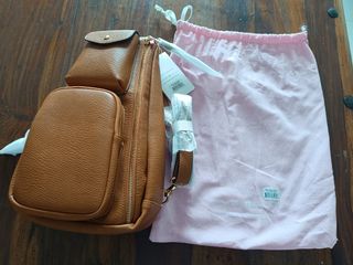 Poppy & Peonies 啡色皮斜孭袋64236504948995110