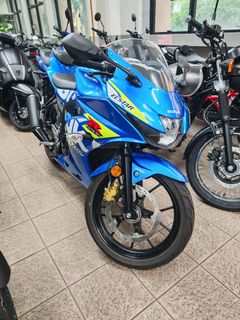 (Category: ) located in . Submitted by loois_motor_enterprise (Listing ID 1399540825, Image 1). Description: .