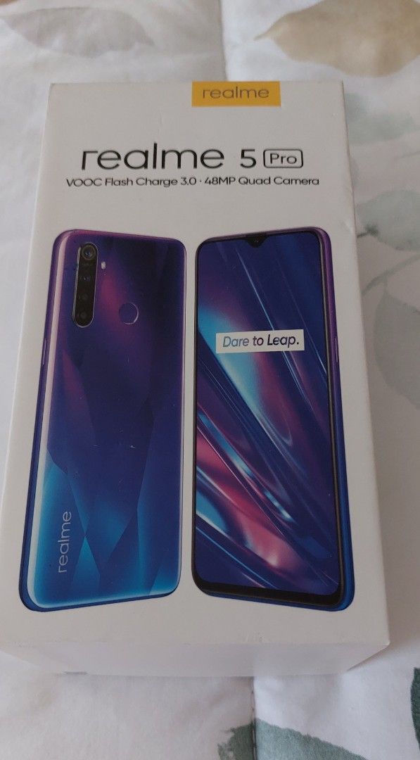 Realme 5 pro (Category: Realme) located in Paranaque City. Submitted by kutings (Listing ID 1399459799, Image 2). Description: Realme 5 pro,crystal green,8GB Ram/128GB storage,6.3 inch dew drop full screen display,2340x1080 pixels Full HD+.48 MP main camera,8MP wide angle,2 MP macro,2MP depth sensor quad camera. Front camera 16MP.Battery 4035 mah. In original box. In good condition..
