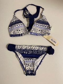 Roxy Bikini Set 全新未剪牌64243207755521110