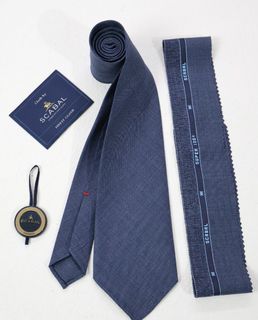 (Category: ) located in . Submitted by brandedclassicwearfabrics (Listing ID 1399579141, Image 1). Description: .
