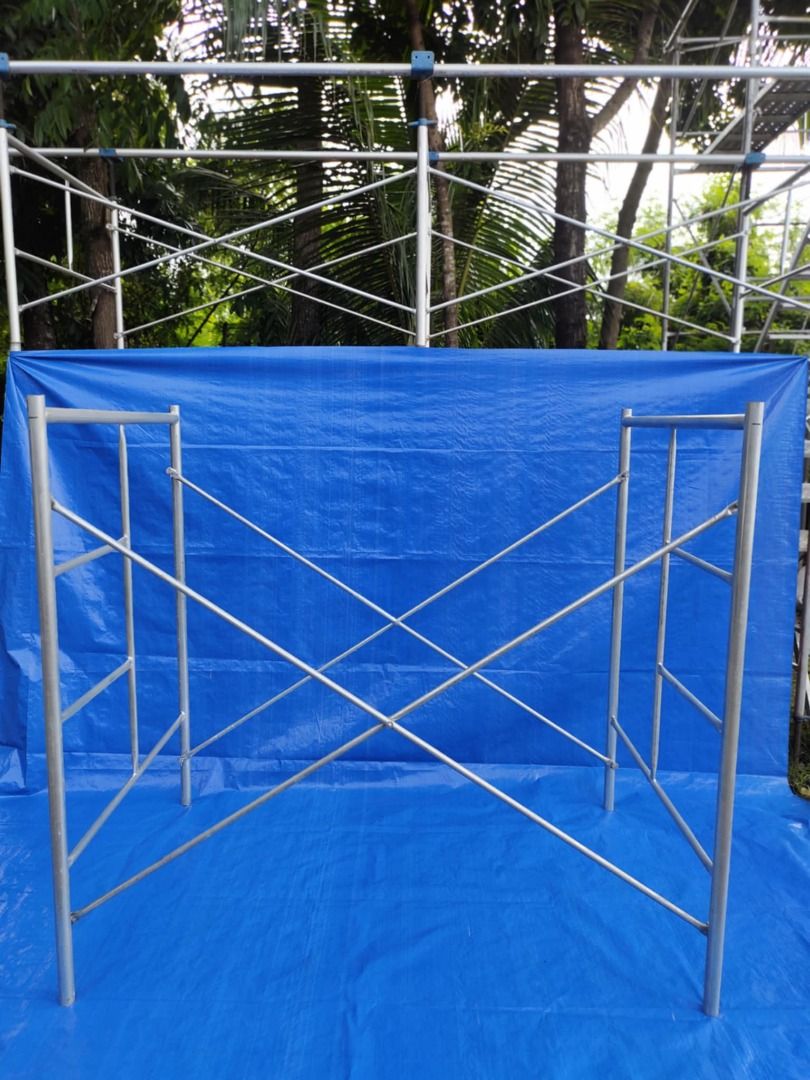 Scaffolding For Rent (Category: Construction & Building Materials) located in Quezon City. Submitted by viehrezisabela16 (Listing ID 1399529522, Image 1). Description: Complete scaffolding set, including metal pipes, clamps, and adjustable base plates. Ideal for construction or renovation projects. The set includes various components for building a stable and secure scaffolding structure. Perfect for both professional contractors and DIY enthusia
