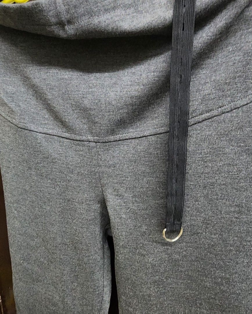 SM Maternal Gray Pants (Category: Maternity wear) located in Las Pinas. Submitted by yramerim (Listing ID 1399538565, Image 3). Description: Size: M Mode of payment: Gcash,maya or rcbc Courier: LBC PLEASE MANAGE YOUR EXPECTATIONS. PRELOVED ITEMS NO CANCELLATION NO COD NO RETURN/NO EXCHANGE - SM Maternal gray pants - Size: M - Features: - Drawstring waist - Two back pockets - Comfortable, stretchy waistband - Ideal for casual wear.