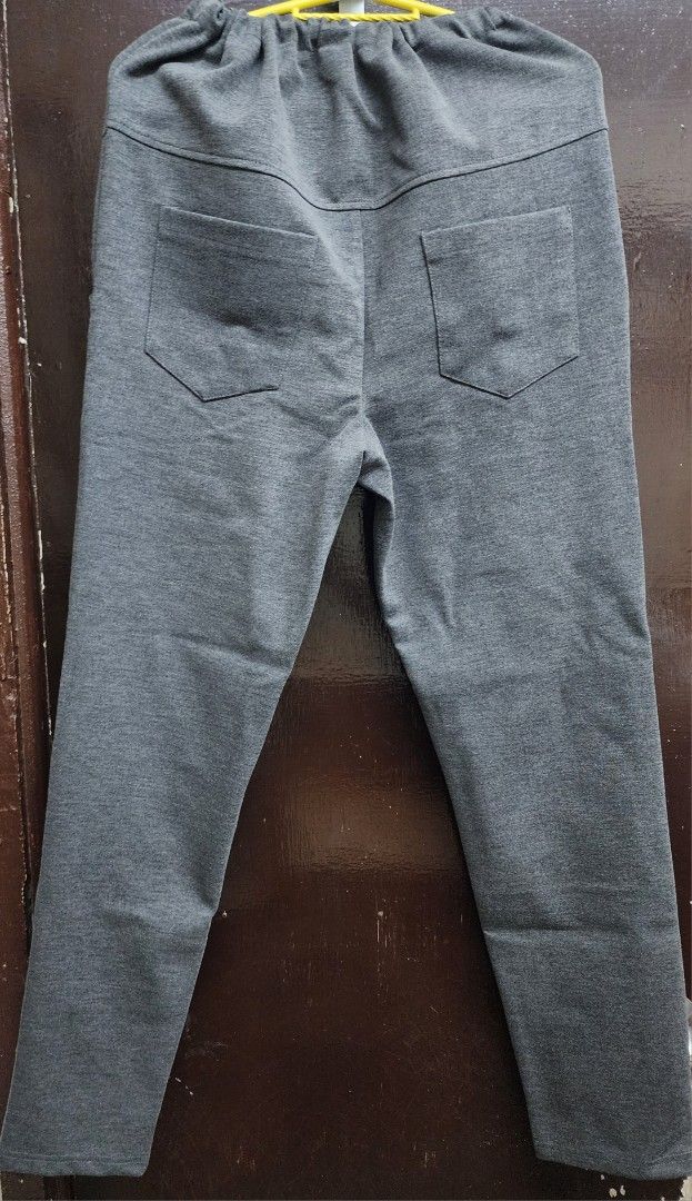 SM Maternal Gray Pants (Category: Maternity wear) located in Las Pinas. Submitted by yramerim (Listing ID 1399538565, Image 2). Description: Size: M Mode of payment: Gcash,maya or rcbc Courier: LBC PLEASE MANAGE YOUR EXPECTATIONS. PRELOVED ITEMS NO CANCELLATION NO COD NO RETURN/NO EXCHANGE - SM Maternal gray pants - Size: M - Features: - Drawstring waist - Two back pockets - Comfortable, stretchy waistband - Ideal for casual wear.