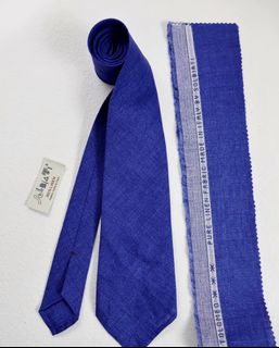 (Category: ) located in . Submitted by brandedclassicwearfabrics (Listing ID 1399590054, Image 1). Description: .