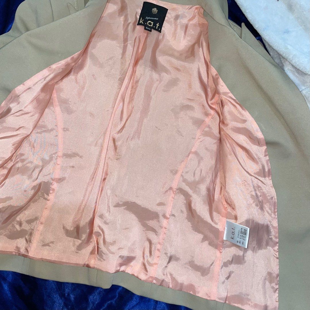 Sophisticated k.a.t. Beige Blazer / Coat (Category: Coats, Jackets and Outerwear) located in Paranaque City. Submitted by eiiaaa (Listing ID 1399448830, Image 3). Description: No flaws. Shoulder length is 15inches..