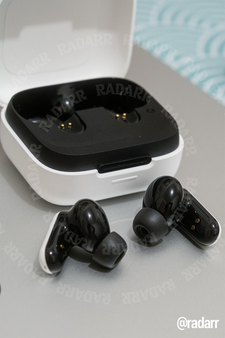 Soundcore P30i (White) (Category: Earphones) located in Santa Rosa. Submitted by radarr (Listing ID 1399506860, Image 2). Description: Soundcore P30i Used but in very good condition – works perfectly, clean, and well cared for, reliable and great for daily use. Features: - 10mm dynamic drivers for powerful sound - Active Noise Cancellation & Transparency Mode - Up to 45 hours total playtime with case - Bluetooth 5.3 for stable connection - Compac