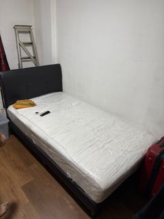 (Category: ) located in . Submitted by domroz (Listing ID 1399546727, Image 1). Description: .
