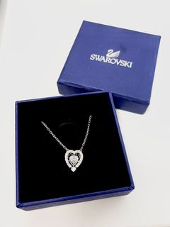 Swarovski 心形項鍊64240106673026110