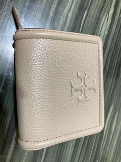 Tory Burch Pebbled Texture Short Wallet64235807272449110