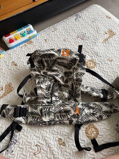 (Category: ) located in . Submitted by cindy_tan (Listing ID 1399449376, Image 1). Description: .