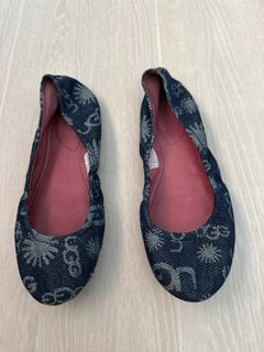 UGG 牛仔布平底鞋64234004118401110