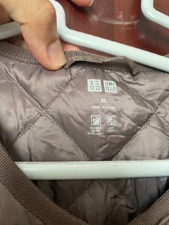 Uniqlo 超輕羽絨外套 XL64234667773314110