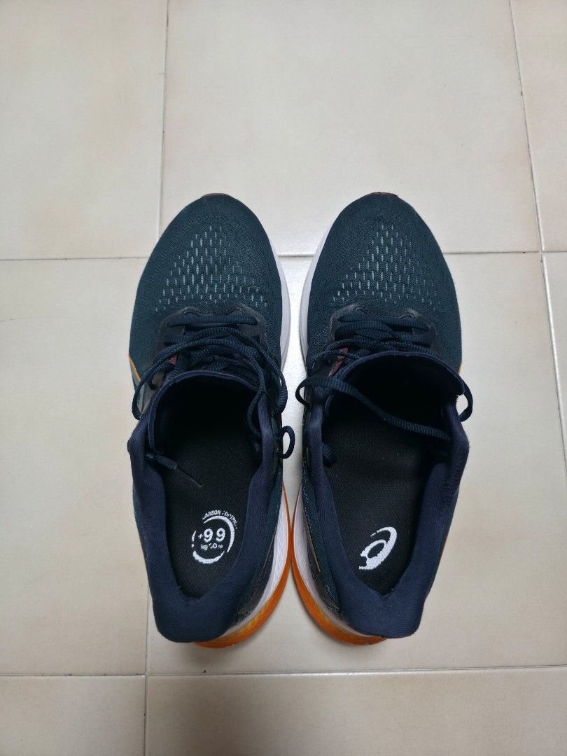 (US 10.5 Wide) ASICS GT-2000 12 'French Blue Foggy Teal' 1011B691-401 (Category: Sneakers) located in Singapore. Submitted by mistermusk (Listing ID 1399553814, Image 2). Description: Size US 10.5, UK 9.5, EU 44.5 Wide Condition heavily used but soles still in very good condition not for fussy buyer item code 1011B588.