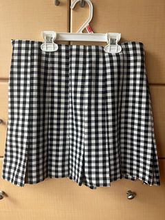 Zara 黑白格仔裙Black and White Checkered Pleated Skirt64236320289283110