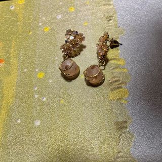 (執屋清出限時) 粉紅色櫻花重重設計感耳環64246019617027110