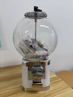 （分類：）位於 。 由 spontaneous.human 提交（商品編號 1399723675，圖片 1）。簡介： 。