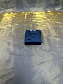 🌟品質保障🌟APM Monaco 密鑲銀白色戒指64246336636801110