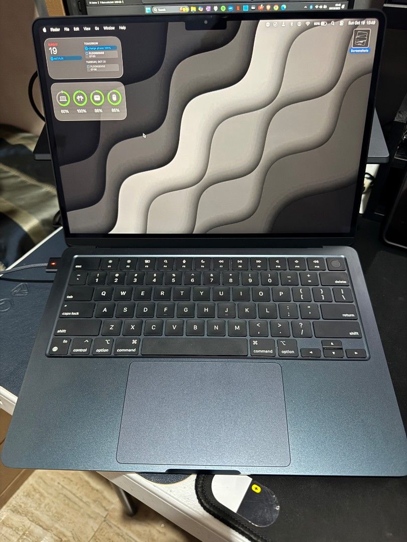 Apple MacBook Air - M3 (Category: Laptops & Notebooks) located in Cebu City. Submitted by ghost83 (Listing ID 1399729962, Image 1). Description: - Apple MacBook Air - Midnight - 16GB / 512GB.