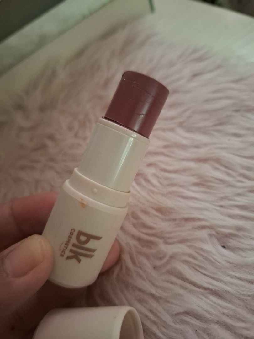 Blk Color Stick- Mauve (Category: Makeup) located in Baler. Submitted by coffeebooks (Listing ID 1399651644, Image 1). Description: declutter, need money halos di lang nagamit.